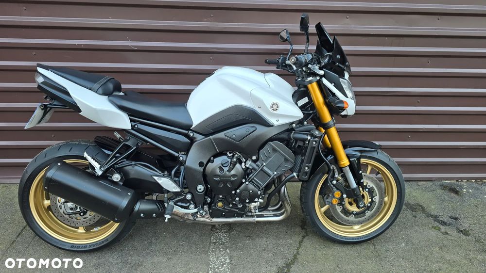 Yamaha FZ8 - 10