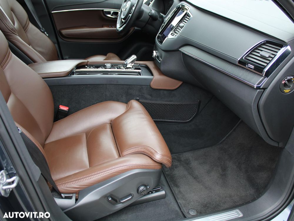 Volvo XC 90 B5 D AWD Geartronic Inscription - 16