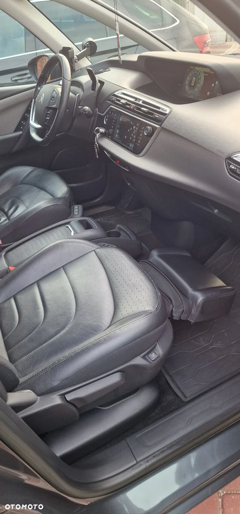 Citroën C4 Grand Picasso e-HDi 115 ETG6 Business Class - 19