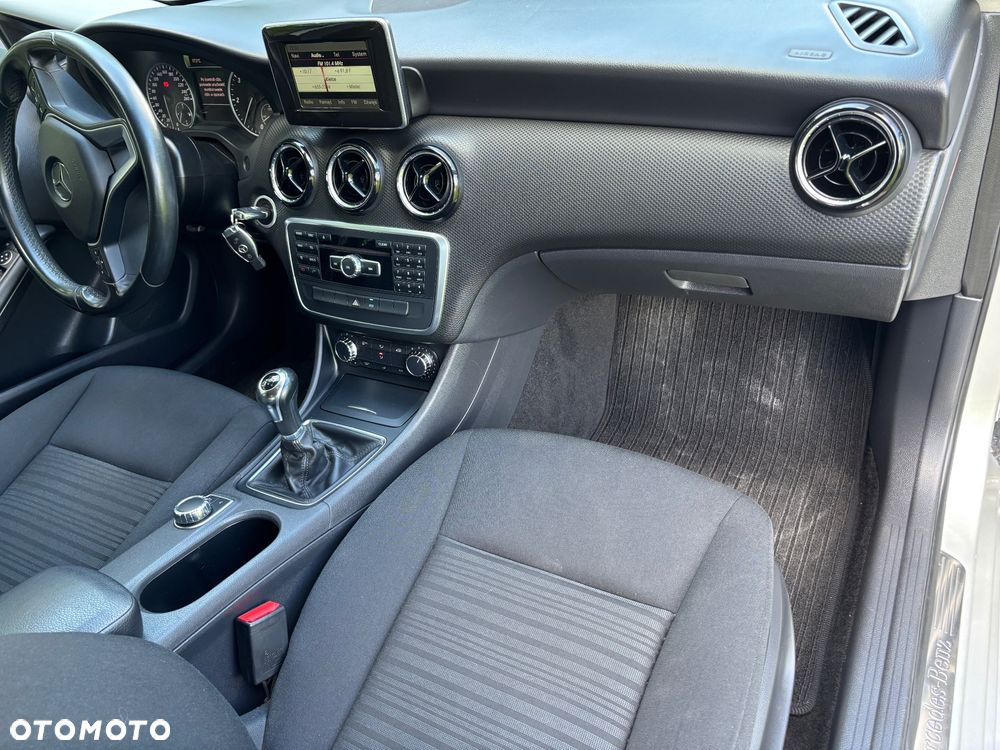 Mercedes-Benz Klasa A 180 CDI (BlueEFFICIENCY) Style - 16