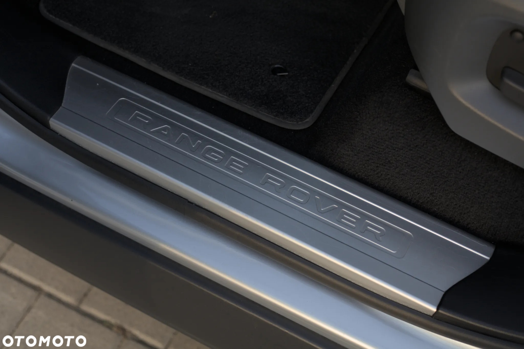 Land Rover Range Rover Sport S 3.0 SD V6 HSE Dynamic - 32