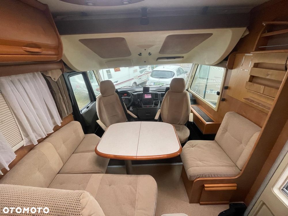 Rapido Fiat Ducato 90920F - 9