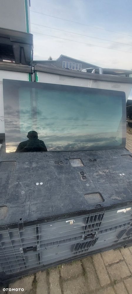 Szyba do drzwi bocznych L+ R VW T6 T6.1foto chrom - 2