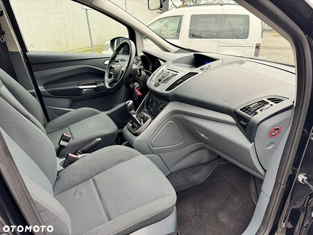 Ford C-MAX - 12