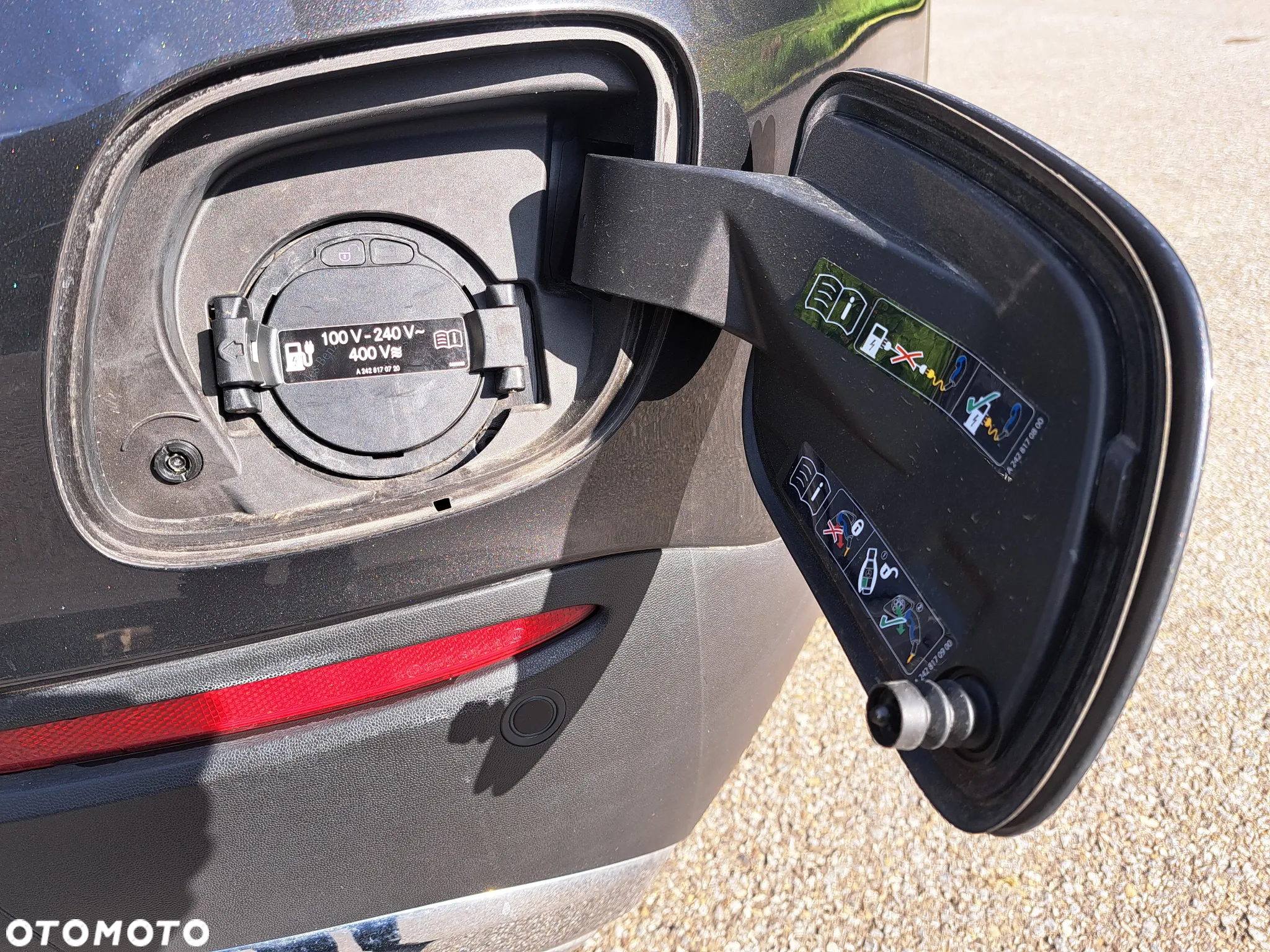 Mercedes-Benz GLC 300 de 4Matic 9G-TRONIC - 17