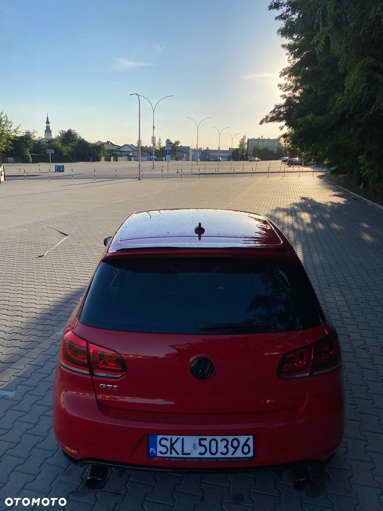 Volkswagen Golf 2.0 TSI GTI DSG - 9