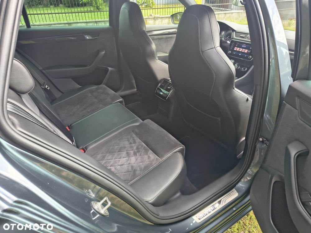 Skoda Superb 2.0 TSI 4x4 Sportline DSG - 5