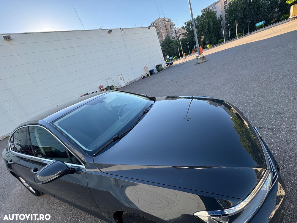 Volkswagen Passat 2.0 TDI Comfortline - 3