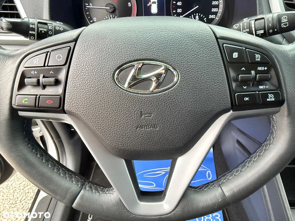 Hyundai Tucson 2.0 CRDI 2WD Style - 25