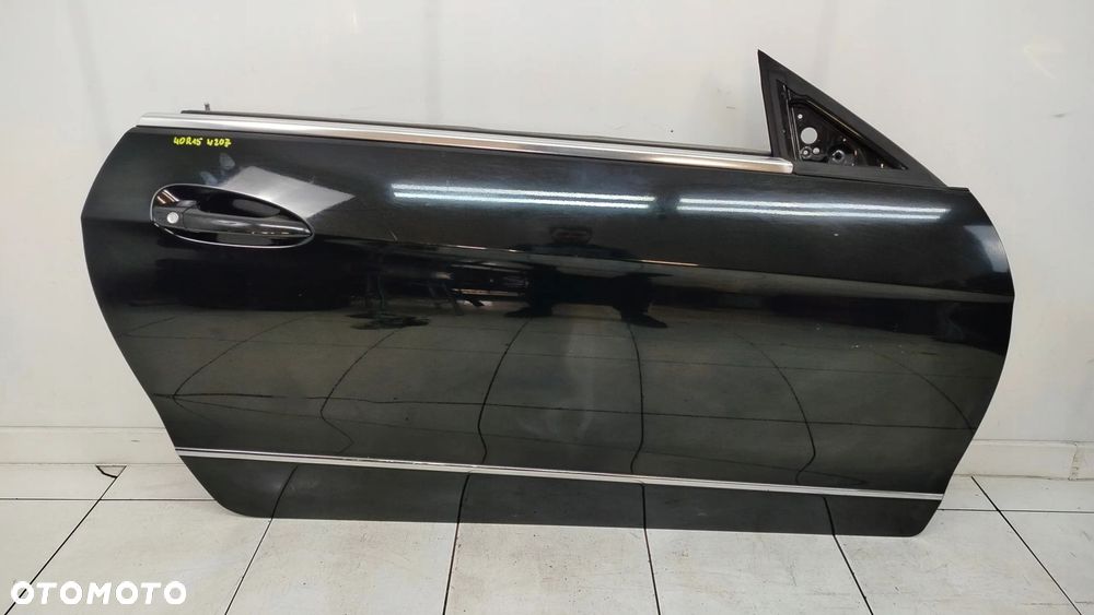 MERCEDES W207 E COUPE 09R- DRZWI PRAWE PRZEDNIE PRAWY PRZÓD 197 - 1