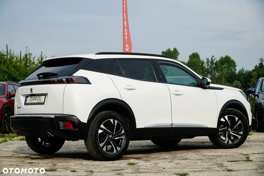 Peugeot 2008 BlueHDi 130 EAT8 Allure Pack - 17