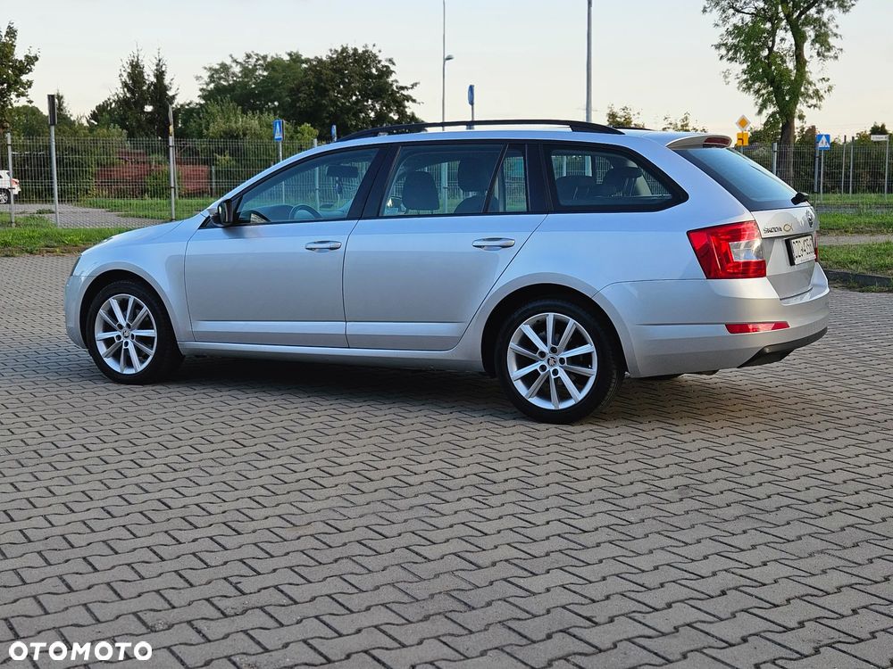 Skoda Octavia 2.0 TDI Ambition - 13