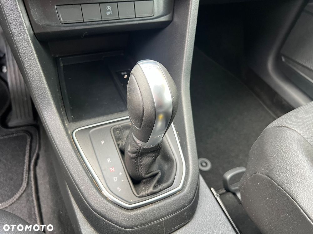 Volkswagen Caddy Maxi 2.0 TDI Comfortline DSG - 25