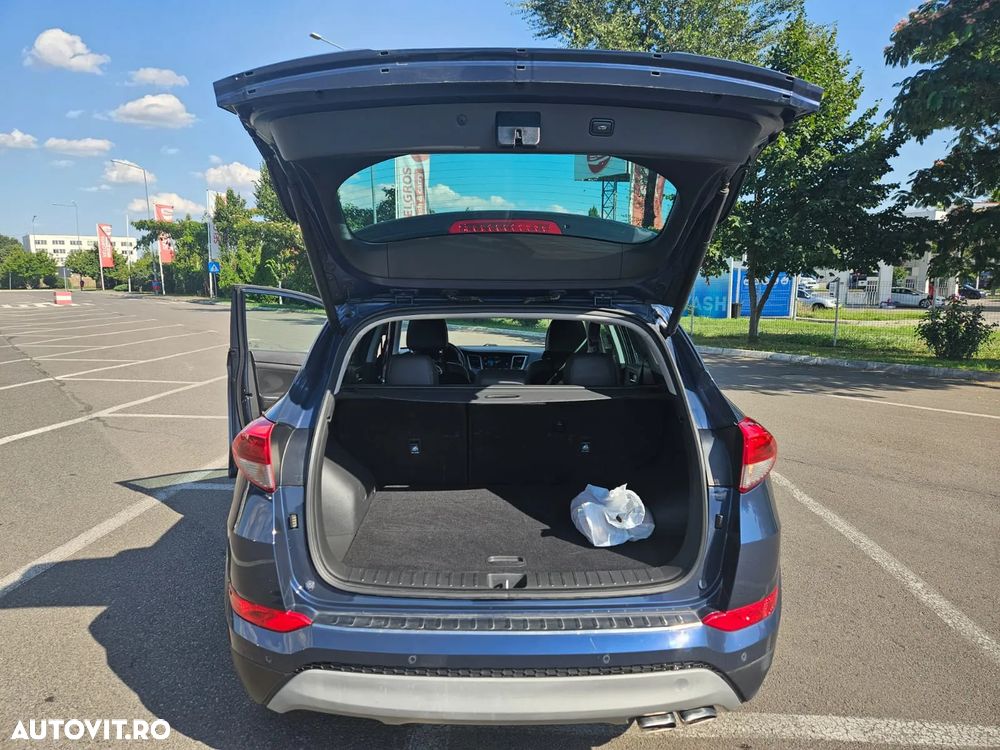 Hyundai Tucson 2.0 CRDI 4WD 6AT Premium+ - 10