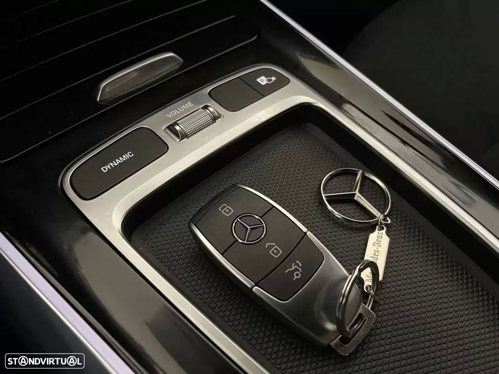 Mercedes-Benz GLA 250 e AMG Line - 50