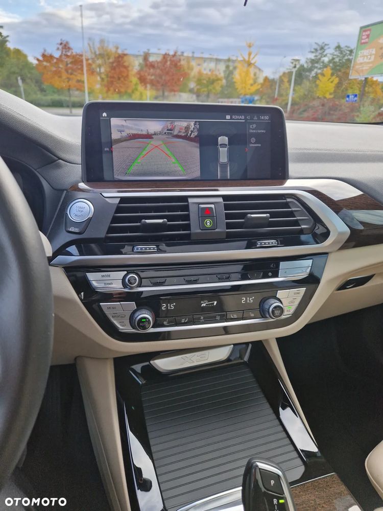 BMW X3 xDrive30i Luxury Line - 25