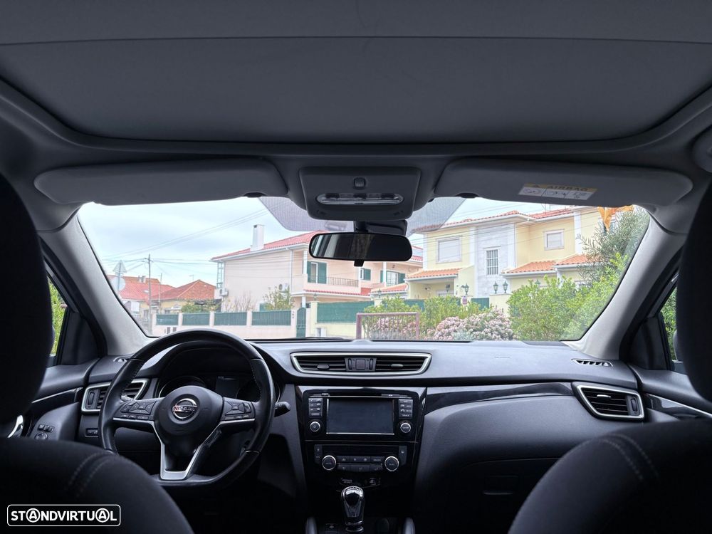 Nissan Qashqai 1.5 dCi N-Connecta Business - 30