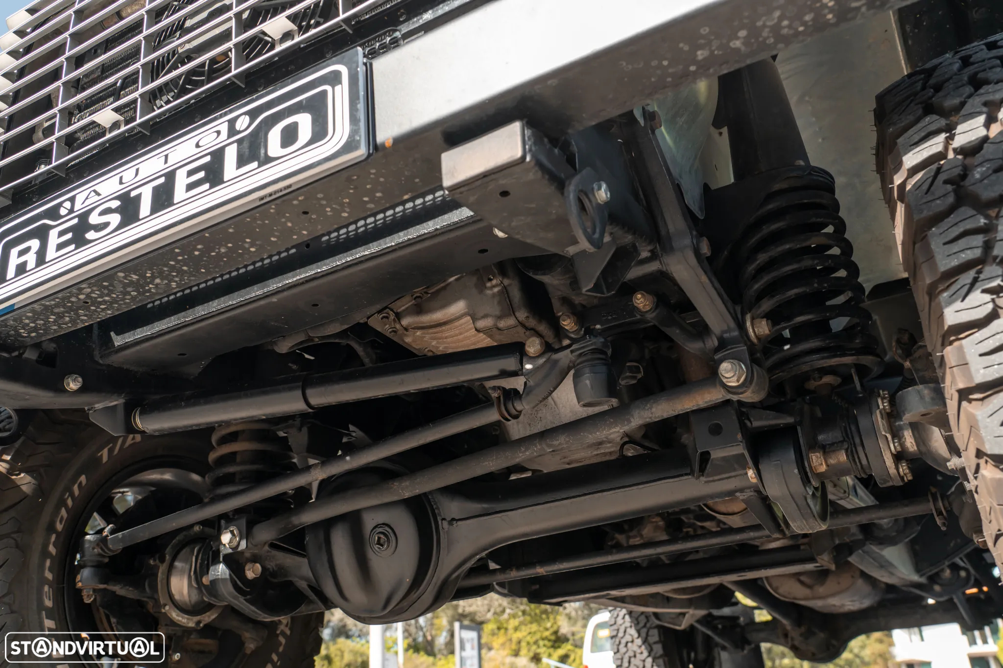 Land Rover Defender 110 SW 2.5 Td5 SE - 9