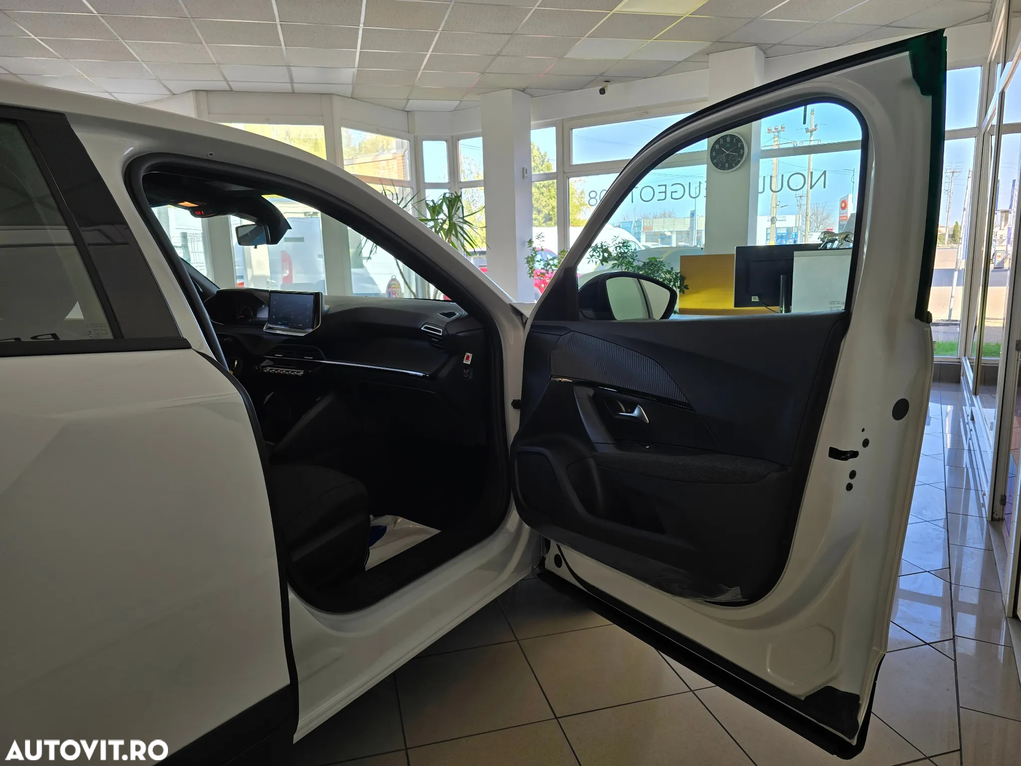Peugeot 2008 1.2L PureTech 100 S&S BVM6 Style - 13
