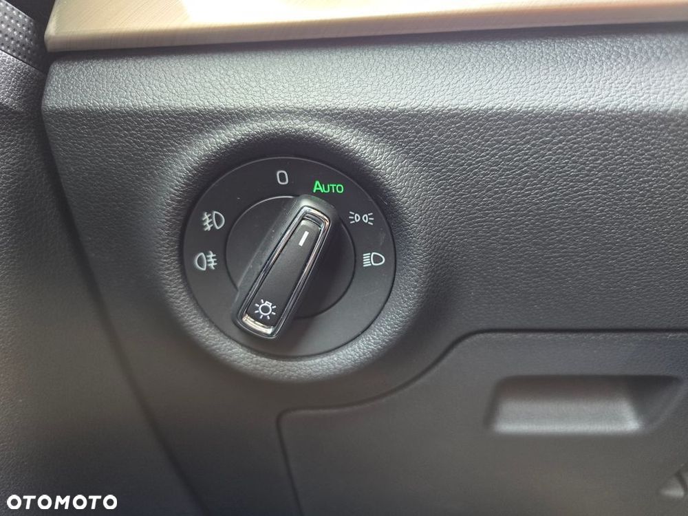 Skoda Kamiq 1.0 TSI Style - 26