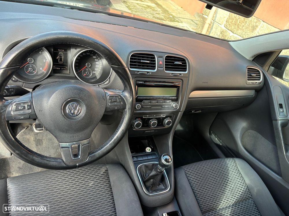 VW Golf 1.6 TDi Edition - 14