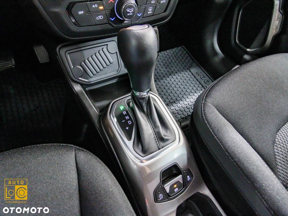 Jeep Renegade 1.3 GSE T4 Turbo Limited FWD S&S - 28
