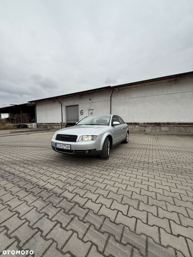 Audi A4 Limousine 2 - 1