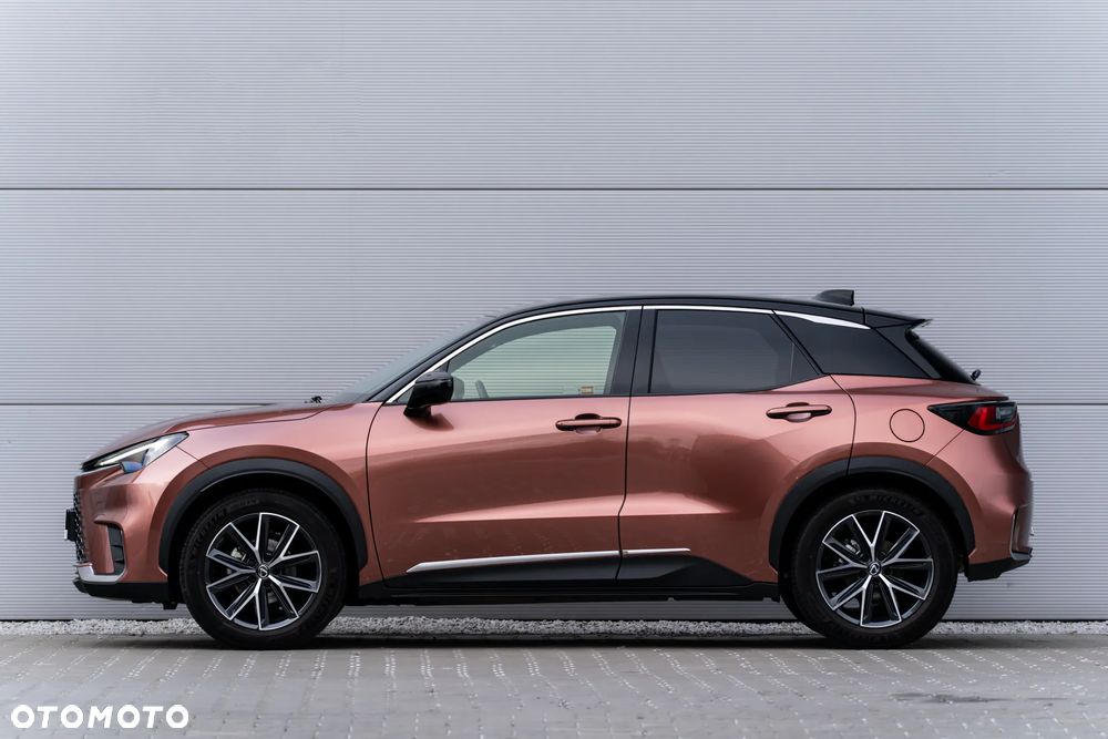 Lexus LBX 1.5 Hybrid Emotion - 8