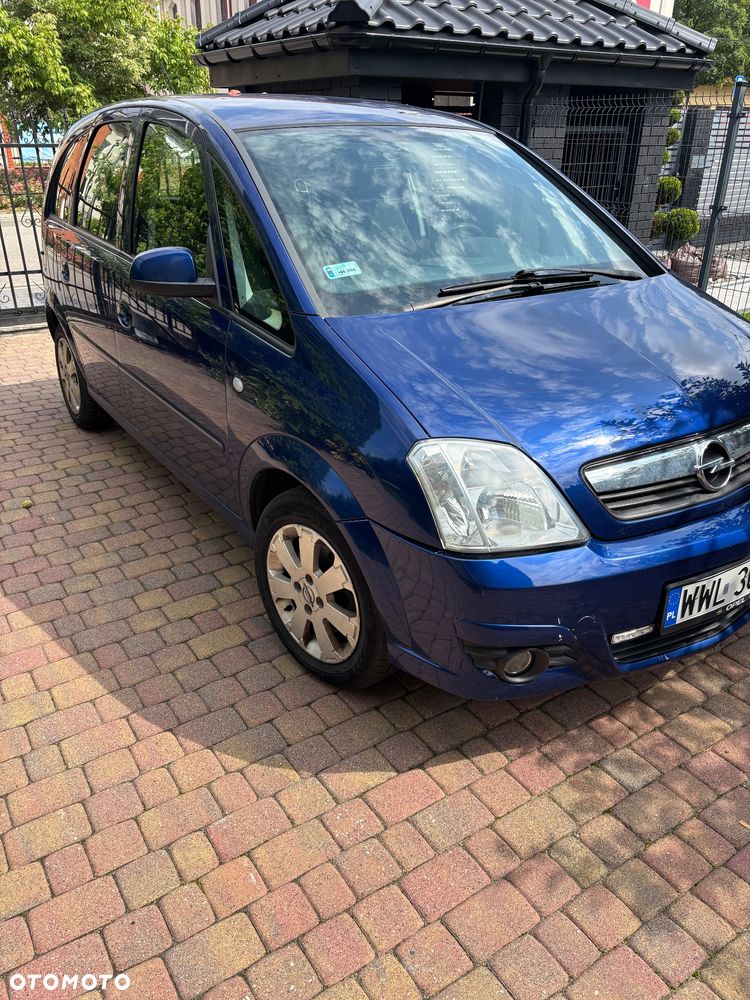 Opel Meriva 1.3 CDTI Essentia - 2