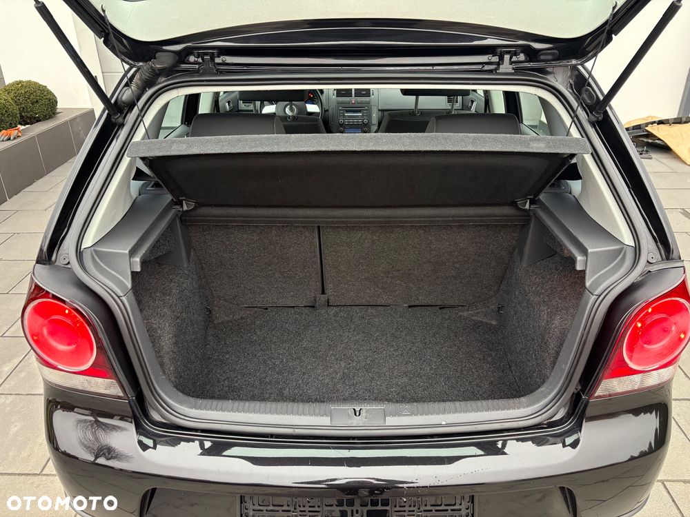 Volkswagen Polo Cross - 14