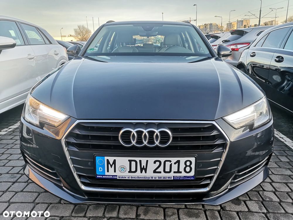Audi A4 Avant 2.0 TDI design - 3
