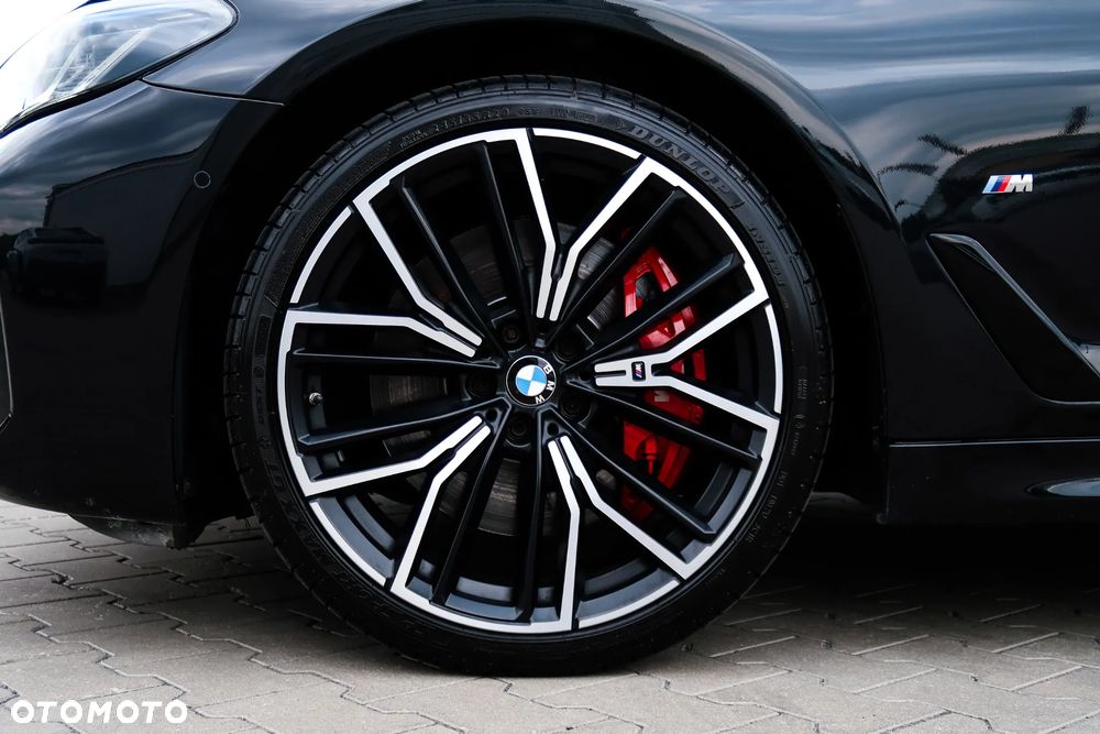BMW Seria 5 540d xDrive mHEV M Sport sport - 10