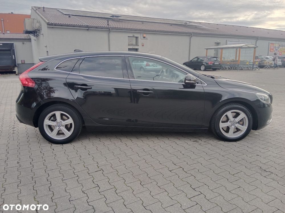 Volvo V40 D4 Drive-E Momentum - 2