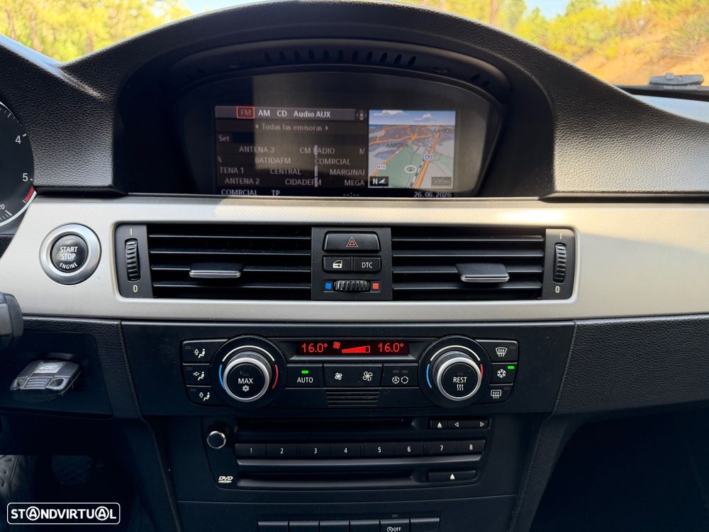 BMW 318 d Navigation - 10