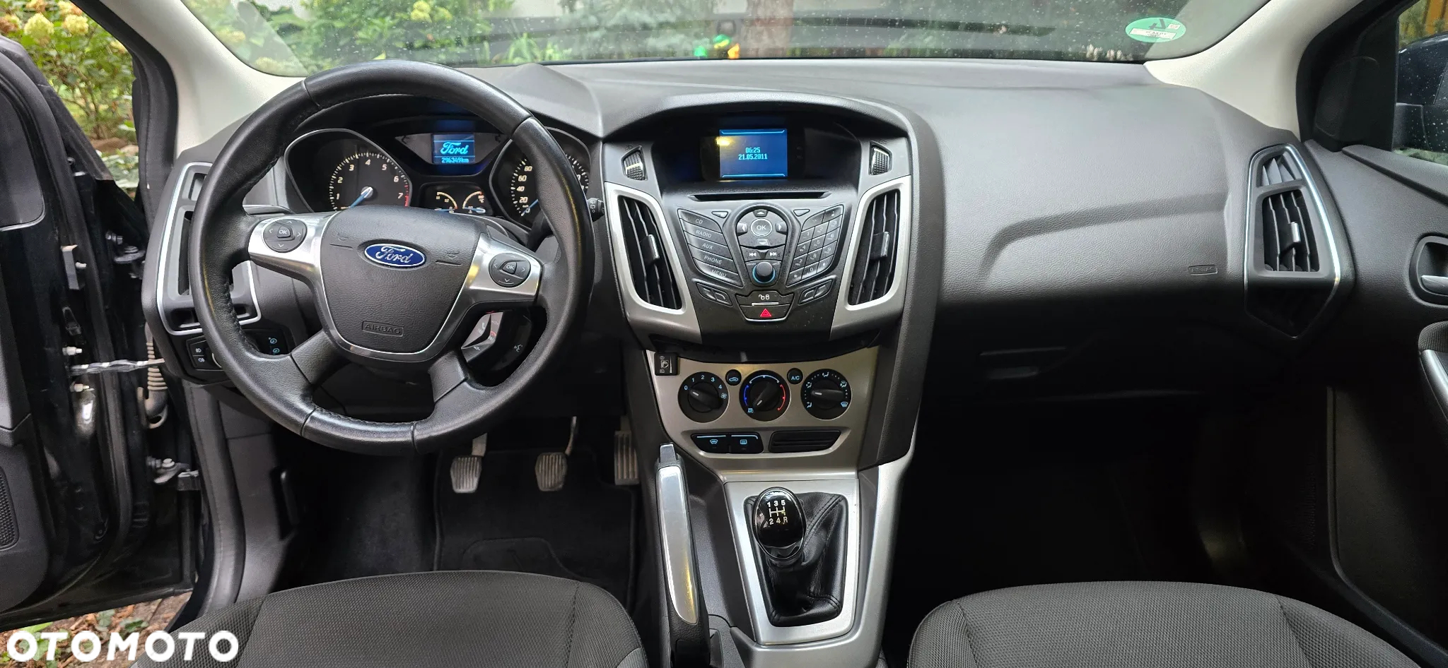 Ford Focus 1.6 Edition - 14