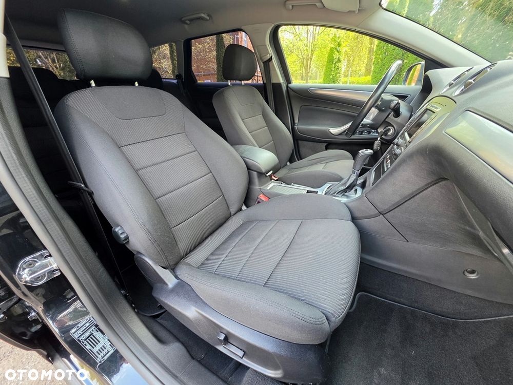 Ford Mondeo 2.0 TDCi Business Edition - 31