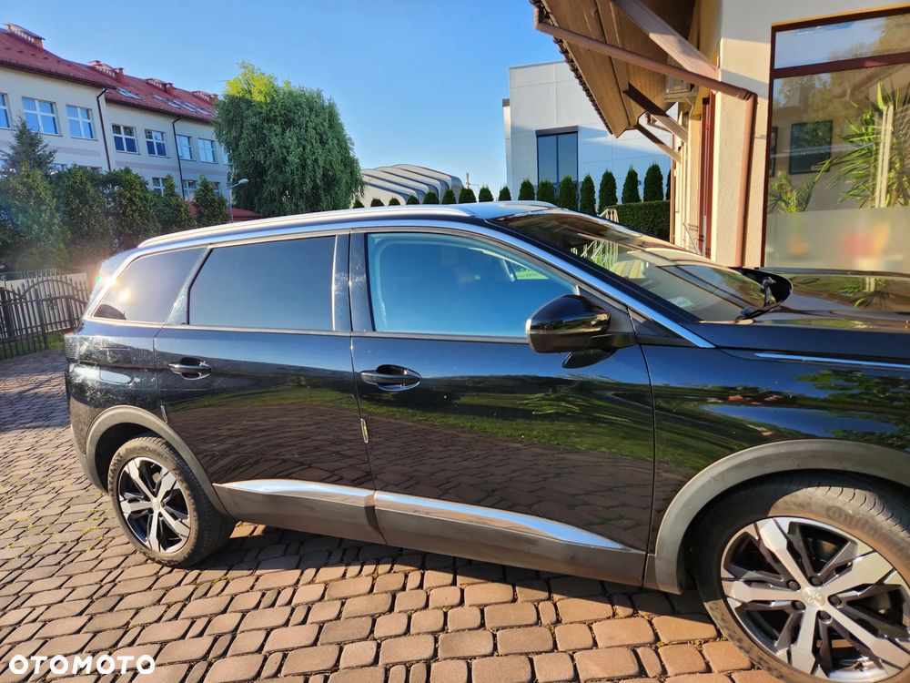 Peugeot 5008 1.6 PureTech Allure S&S EAT8 - 1