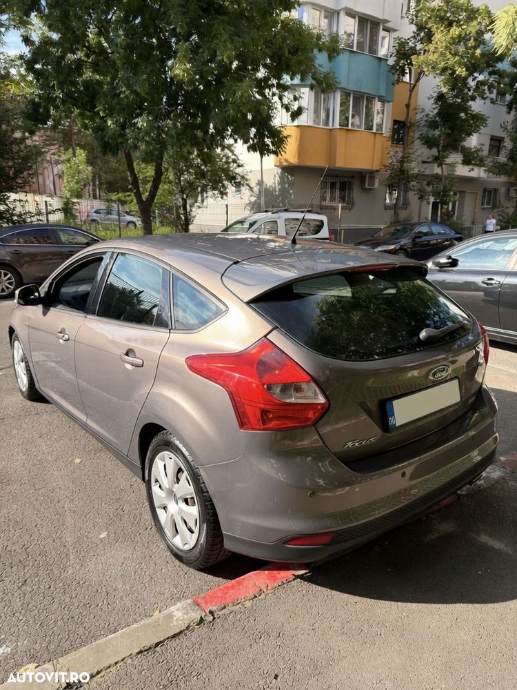 Ford Focus 1.6 EcoBoost Start Stop Trend - 4