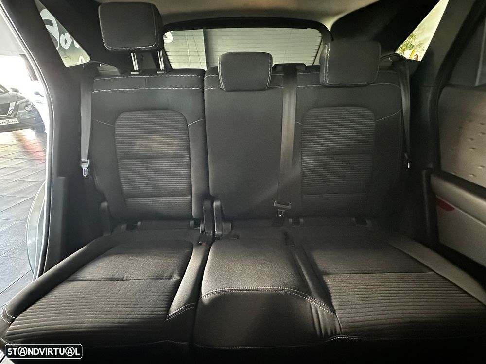 Ford Kuga 2.5 PHEV Titanium - 32