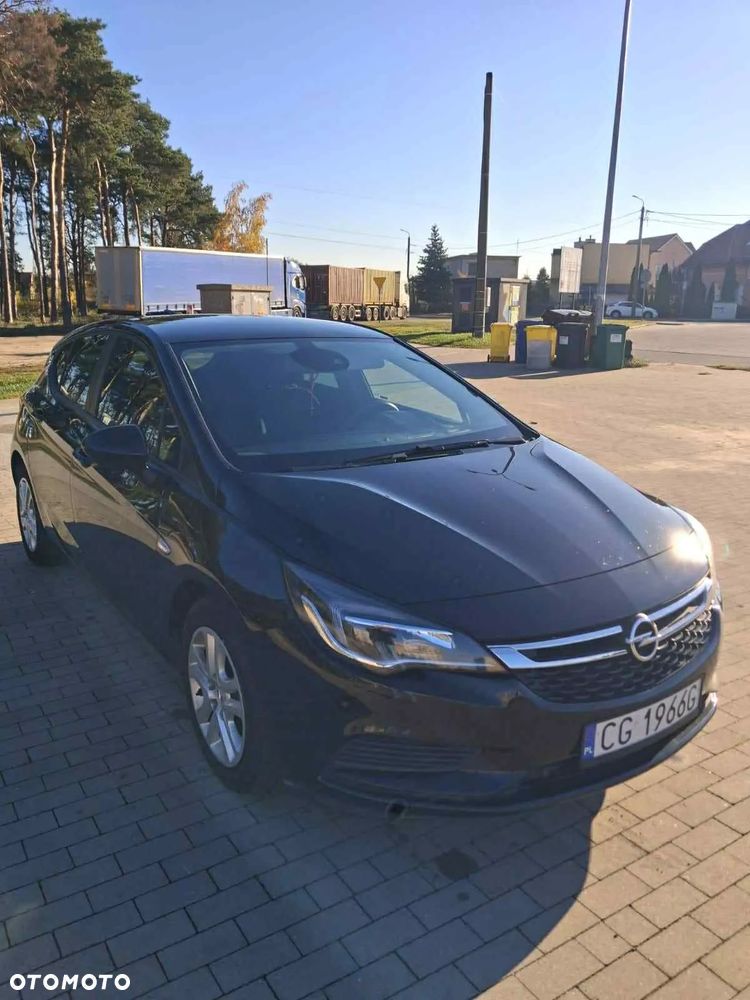 Opel Astra - 2