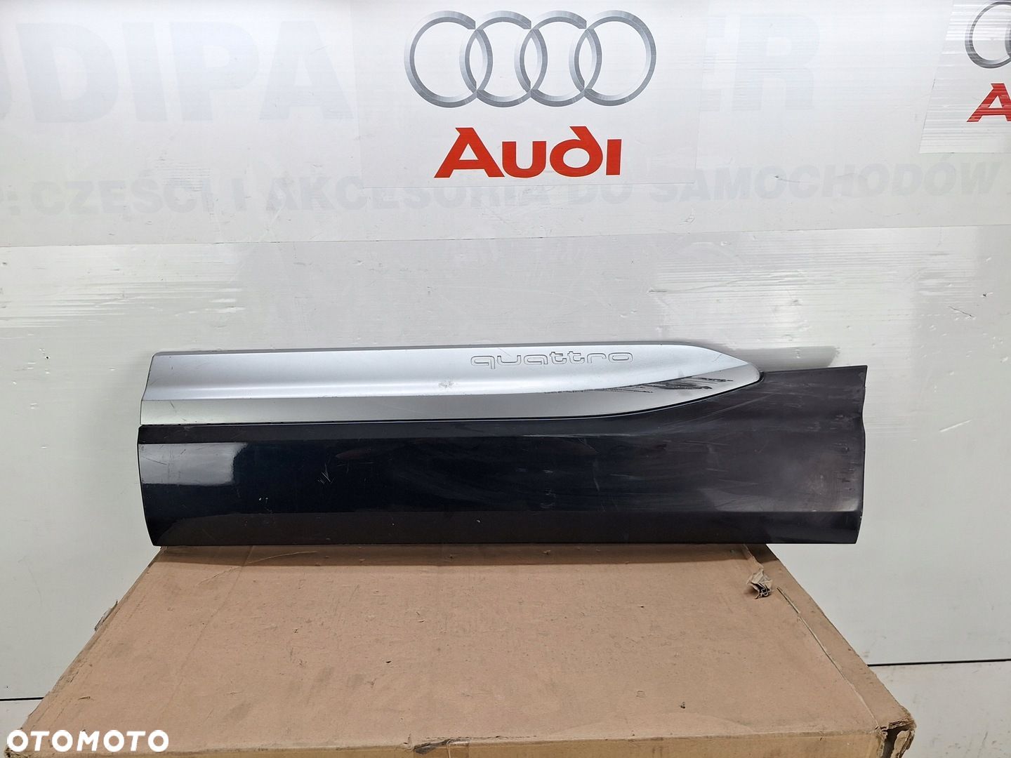 LISTWA NAKŁADKA DRZWI AUDI Q7 4M 4M0 ORYGINAŁ OE S-LINE - 1