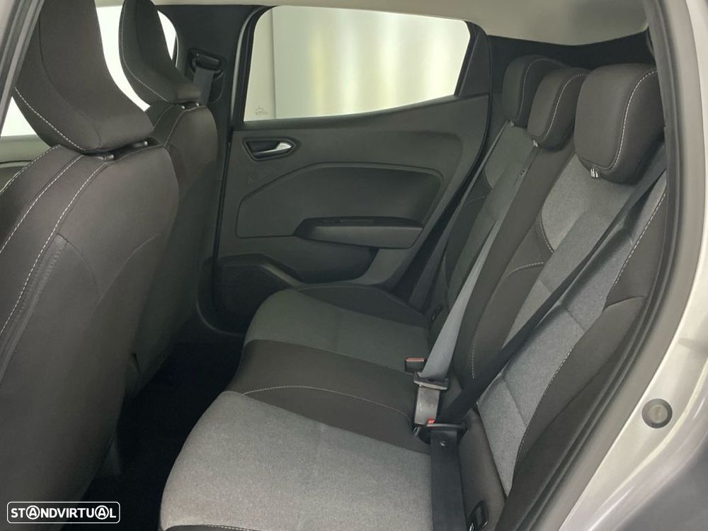 Renault Clio 1.0 TCe Evolution - 12