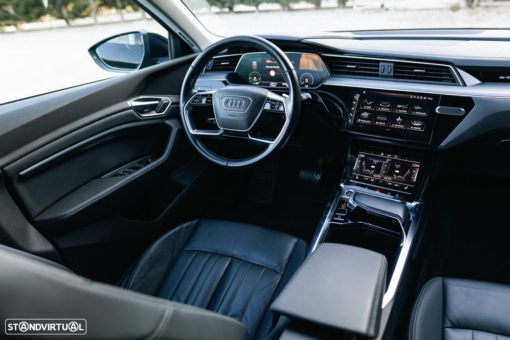 Audi e-tron 50 quattro S line - 7