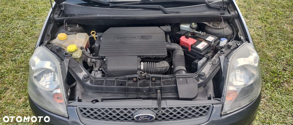 Ford Fiesta 1.3 - 13