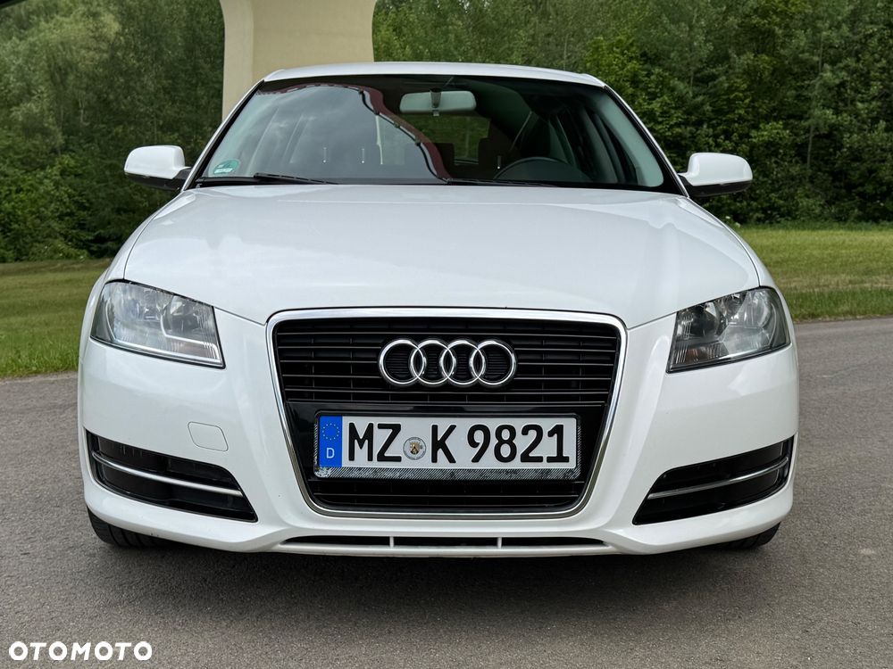 Audi A3 Sportback - 10