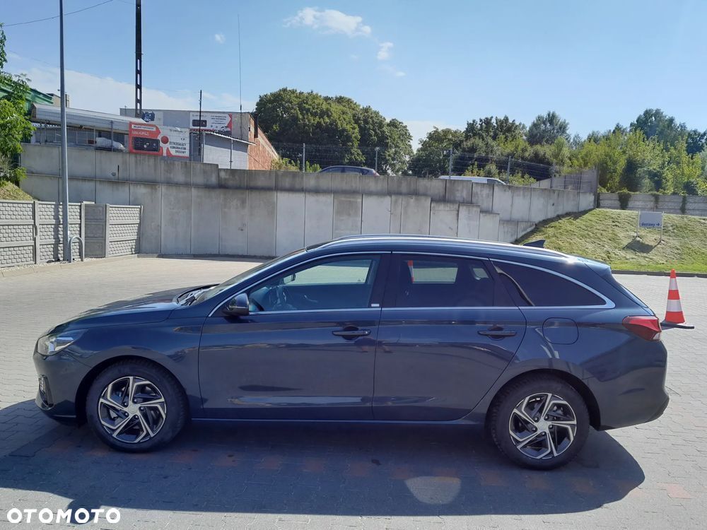 Hyundai i30 Kombi 1.0 T-GDI 48V-Hybrid DCT Trend - 4