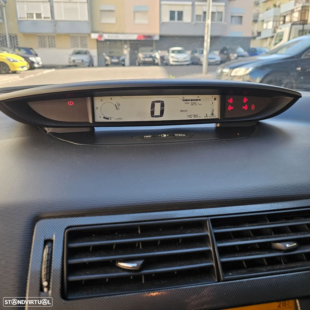 Citroën C4 1.6 HDi SX Airdream - 23