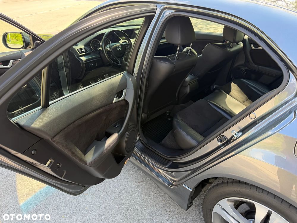 Honda Accord - 26