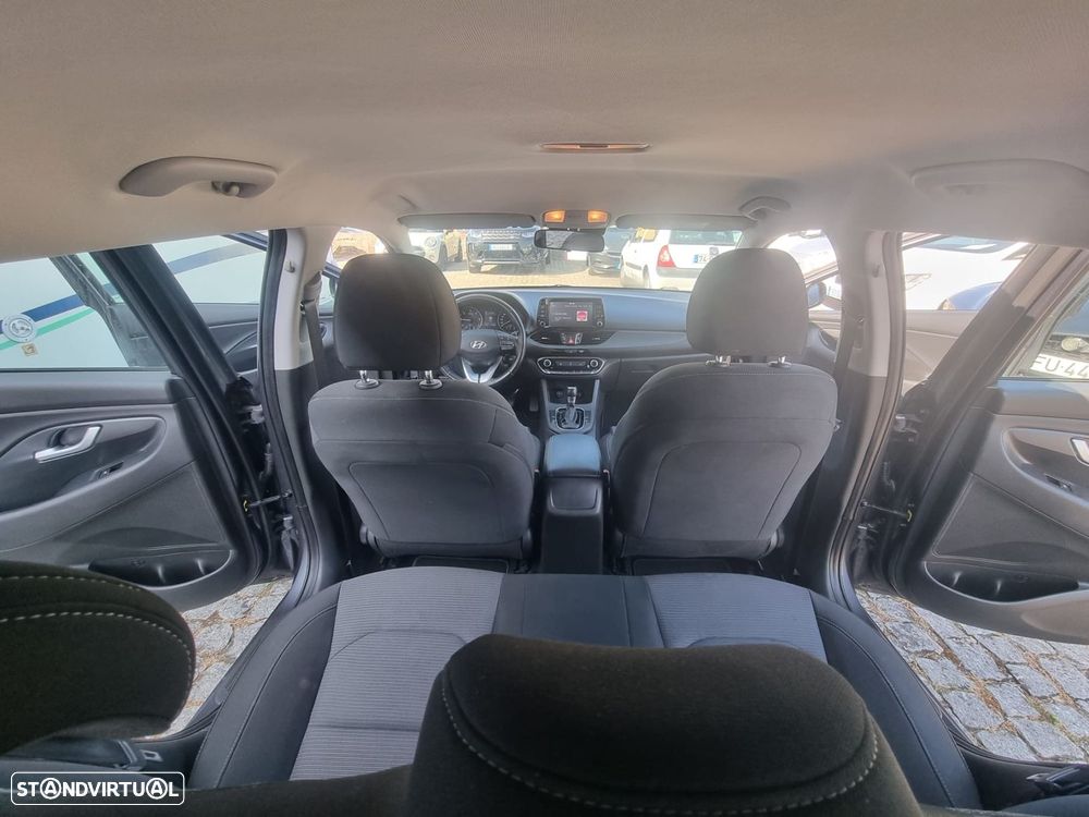 Hyundai i30 SW - 8