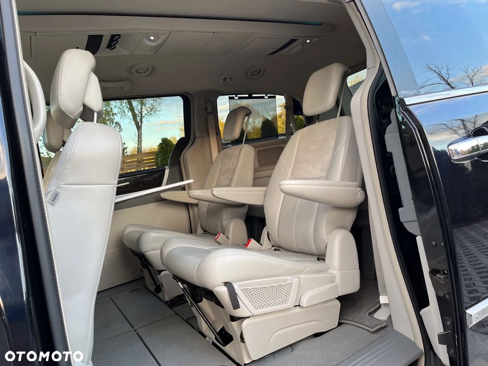 Chrysler Grand Voyager ver-2-8-crd-limited - 24